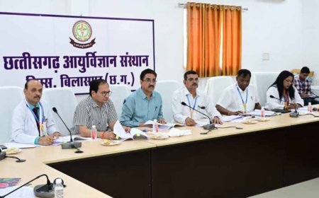 सिम्स स्वशासी समिति की बैठक, अस्पताल और कॉलेज में सुविधाएं बढ़ाने लिए गए अहम निर्णय