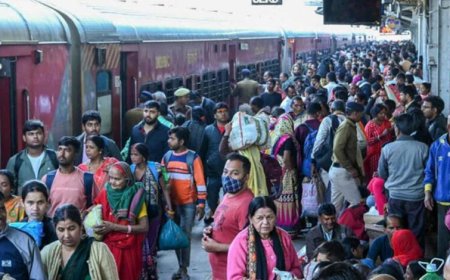 3 मिनट में 300 वेटिंग, 10 मिनट में फुल! इन ट्रेनों में टिकट के लिए मची जबरदस्त होड़