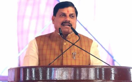 उज्जैन की दुनिया में विशिष्ट पहचान बनाने में प्रेस की भूमिका महत्वपूर्ण : मुख्यमंत्री डॉ. यादव