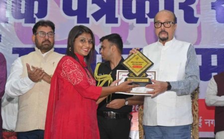 लोकतंत्र का चौथा स्तंभ बने और मजबूत, जनहित सर्वोपरि रखें: राज्यपाल डेका
