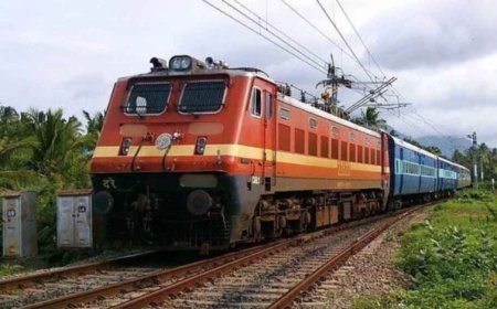 अब और तेज दौड़ेगी श्रीधाम एक्सप्रेस, एलएचबी रैक से यात्रियों को मिलेगा आरामदायक सफर