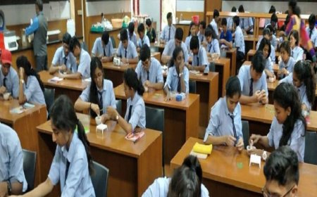 सरकारी स्कूलों में कलेक्टर समेत 162 अधिकारी करेंगे पढ़ाई, नए शैक्षणिक सत्र में होंगे बड़े बदलाव