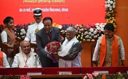2047 के विकसित भारत के लिए विधानसभा अध्यक्ष  नरेंद्र सिंह तोमर ने युवा विधायकों के दिलवाए 5 संकल्प