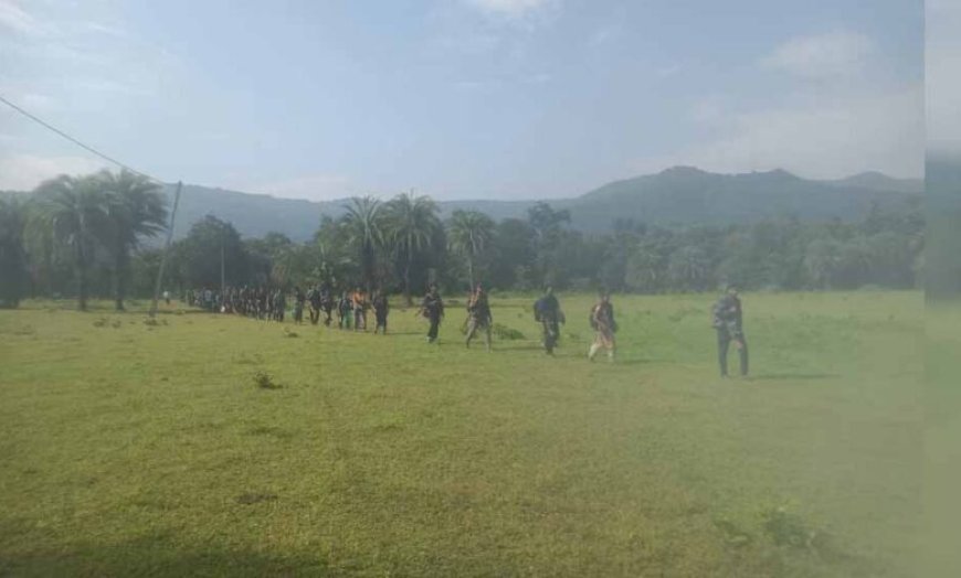 कांकेर में बड़ी सफलता: जंगलों से निकले 5 हथियारबंद नक्सली, एसपी के सामने करेंगे सरेंडर