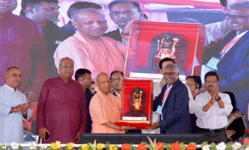 मुख्यमंत्री योगी आदित्यनाथ ने किया सॉफ्टवेयर टेक्नोलॉजी पार्क के गोरखपुर सेंटर का उद्घाटन