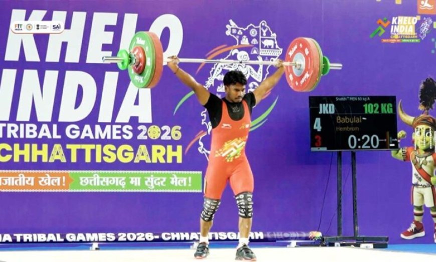 आर्थिक तंगी से जूझते हुए झारखंड के वेटलिफ्टर बाबूलाल हेम्ब्रम एक-एक मेडल के साथ बना रहे हैं अपनी पहचान