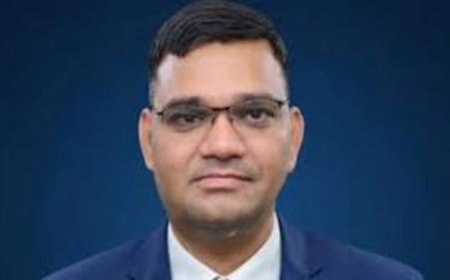 आईएएस रिंकू सिंह राही का तकनीकी त्यागपत्र, बिना काम वेतन लेना जनता के साथ धोखा