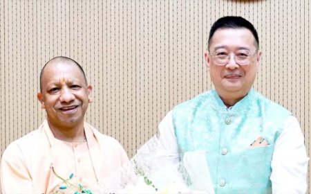 मुख्यमंत्री योगी आदित्यनाथ से सिंगापुर के उच्चायुक्त साइमन वोंग ने की शिष्टाचार भेंट