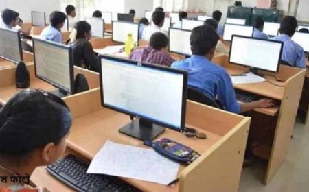 JEE Mains में ‘मुन्नाभाई’ पकड़ा गया: चप्पल में मोबाइल छिपाकर पहुंचा छात्र