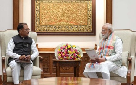 बस्तर में शांति के बाद विकास का नया चरण : ‘बस्तर रोडमैप 2.0’ पर प्रधानमंत्री नरेंद्र मोदी जी से चर्चा