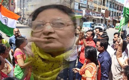 वंदे मातरम विवाद: कांग्रेस बैकफुट पर, चुप्पी से अल्पसंख्यक नेता नाराज, भाजपा का आक्रामक रुख