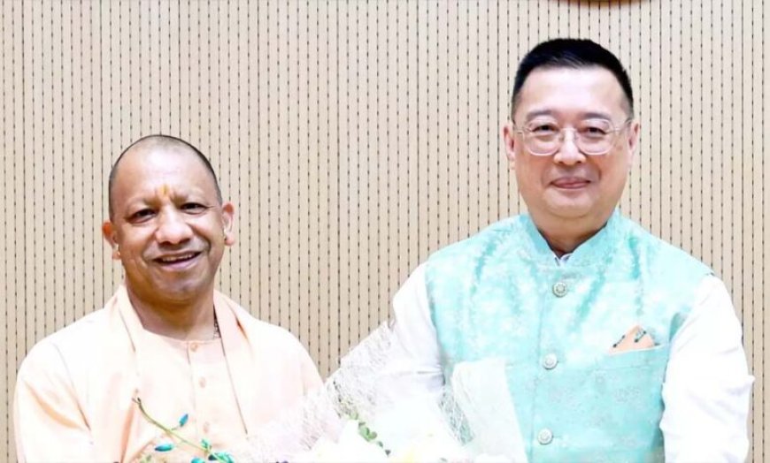मुख्यमंत्री योगी आदित्यनाथ से सिंगापुर के उच्चायुक्त साइमन वोंग ने की शिष्टाचार भेंट