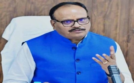 यूपी स्वास्थ्य विभाग में बड़ा एक्शन, 5 डॉक्टर बर्खास्त, 16 अधिकारियों पर गिरी गाज
