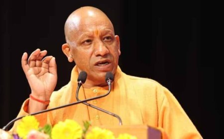 बुजुर्ग महिलाओं का सहारा बनी योगी सरकार, 29,23,364 महिलाओं को दे रही पेंशन