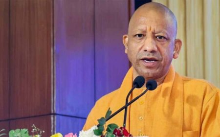 गांव से सीधे बाजार: योगी सरकार के सहयोग और नई तकनीक से ग्रामीण महिलाएं बन रहीं स्वावलंबी