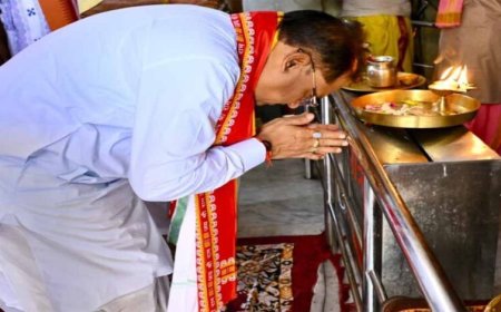 मुख्यमंत्री विष्णुदेव साय ने हरिनाम संकीर्तन यज्ञ में लिया हिस्सा, जगन्नाथ मंदिर में की पूजा-अर्चना