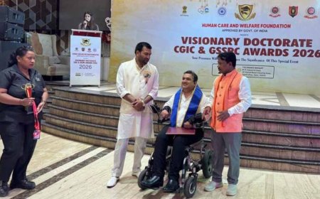 ​नई दिल्ली में आयोजित ‘विजनरी डॉक्टरेट अवार्ड्स’ में शामिल हुए बस्तर सांसद महेश कश्यप