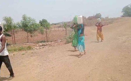 बीना में गहराया जल संकट: 34 मीटर नीचे पहुंचा जलस्तर, डेढ़ किमी दूर से पानी ला रहे लोग