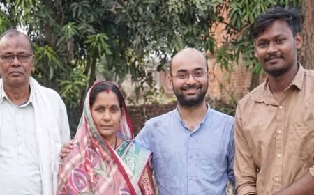जंगल में तेंदूपत्ता बीनने वाला युवक बना IFS ऑफिसर, अजय गुप्ता की संघर्ष से सफलता तक की कहानी