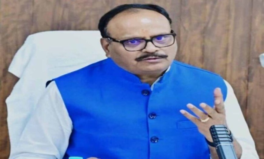 यूपी स्वास्थ्य विभाग में बड़ा एक्शन, 5 डॉक्टर बर्खास्त, 16 अधिकारियों पर गिरी गाज