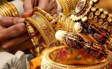 सोना-चांदी फिर चमके! चांदी 2.45 लाख के पार, गोल्ड की कीमतों में भी जोरदार उछाल