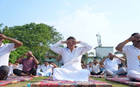 छत्तीसगढ़ में योग दिवस समारोह, योग को जीवन का हिस्सा बनाने का दिया आह्वान