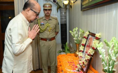 डॉ श्यामा प्रसाद मुखर्जी की पुण्यतिथि पर राज्यपाल ने दी श्रद्धांजलि