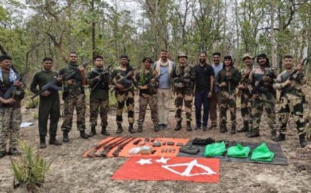 कांकेर के जंगल में नक्सलियों का विस्फोटक डंप बरामद, 4 बंदूकें और 2 वायरलेस सेट मिले