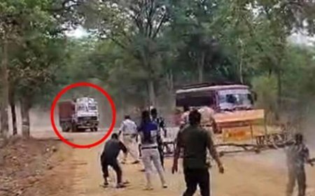 Mohla-Manpur में पुलिस बैरिकेड तोड़कर भागा ट्रक, दर्दनाक हादसे में मासूम की मौत