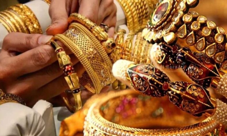 सोना-चांदी फिर चमके! चांदी 2.45 लाख के पार, गोल्ड की कीमतों में भी जोरदार उछाल
