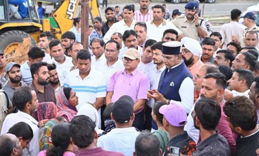 मंत्री  सारंग ने सड़क निर्माण के साथ प्रभावित परिवारों के पुनर्वास की बनाई राह