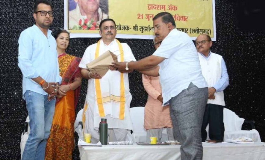 RSS विचारक मुकुल कानिटकर का बड़ा बयान, बोले- ‘भ्रष्ट लोगों की समाज में नहीं हो प्रतिष्ठा’