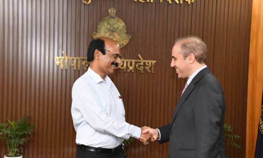 पुलिस महानिदेशक कैलाश मकवाणा से नीदरलैंड के कॉन्सुल जनरल ने की शिष्टाचार भेंट