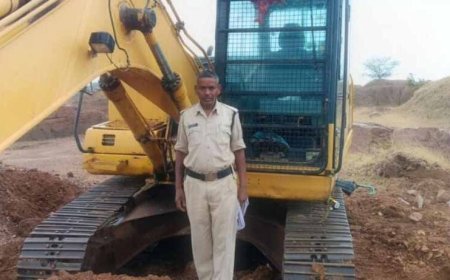 CM साय के निर्देश पर अवैध खनन पर बड़ी कार्रवाई, JCB समेत कई वाहन जब्त, लाखों का जुर्माना