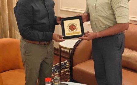 भारत सरकार के पर्यटन मंत्रालय के अतिरिक्त सचिव एवं महानिदेशक सुमन बिल्ला का रायपुर एयरपोर्ट पर हुआ आत्मीय स्वागत