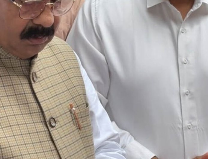 माननीय उपमुख्यमंत्री अरुण साव ने मनोकामना रथ को हरी झंडी दिखाकर किया जोहार जगन्नाथ कार्यक्रम का शुभारंभ