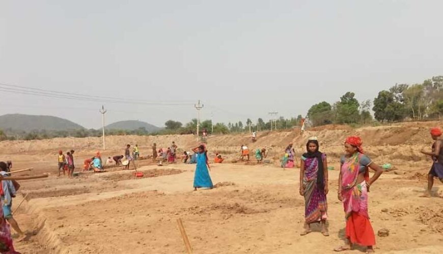 वीबी-जी राम जी एक्ट लागू होने से यूपी के मजदूरों को हर रोज मिलेंगे न्यूनतम 300 रुपये