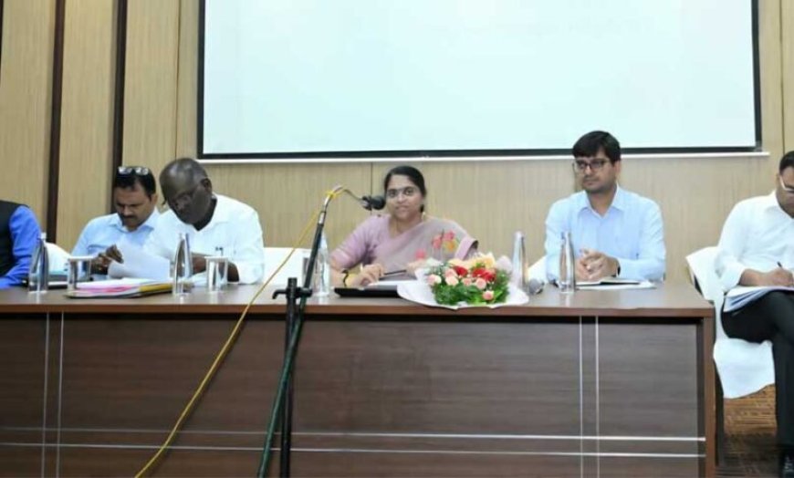 निर्माण कार्यों का हर 15 दिनों में करें निरीक्षण, नागरिक सुविधाओं के काम में न हो लापरवाही :  शंगीता आर.