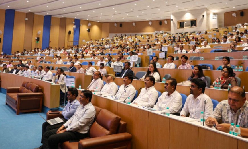 भारत निर्वाचन आयोग द्वारा मीडिया एवं संचार अधिकारियों के लिए राष्ट्रीय सम्मेलन आयोजित