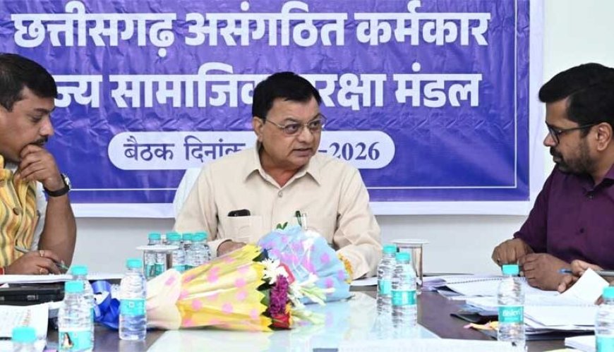 श्रम मंत्री की बैठक में बड़ा फैसला- असंगठित श्रमिकों के लिए बनेंगी नई योजनाएं