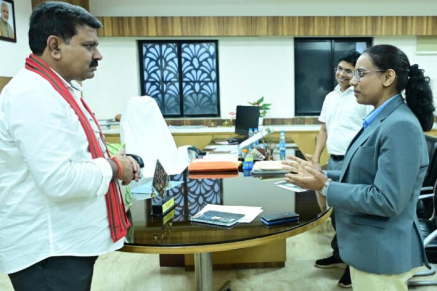 रायपुर : उप मुख्यमंत्री विजय शर्मा ने राष्ट्रपति भवन से आमंत्रण मिलने पर रेणुका गोस्वामी को दी बधाई